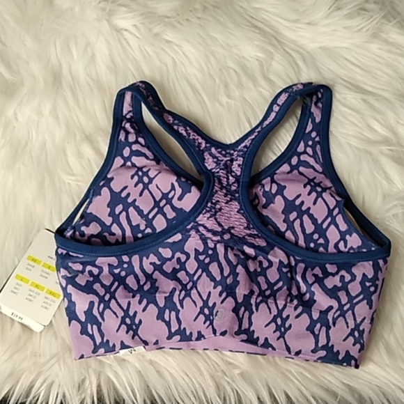 NWT Champion Sports Bra - Picture 2 of 4